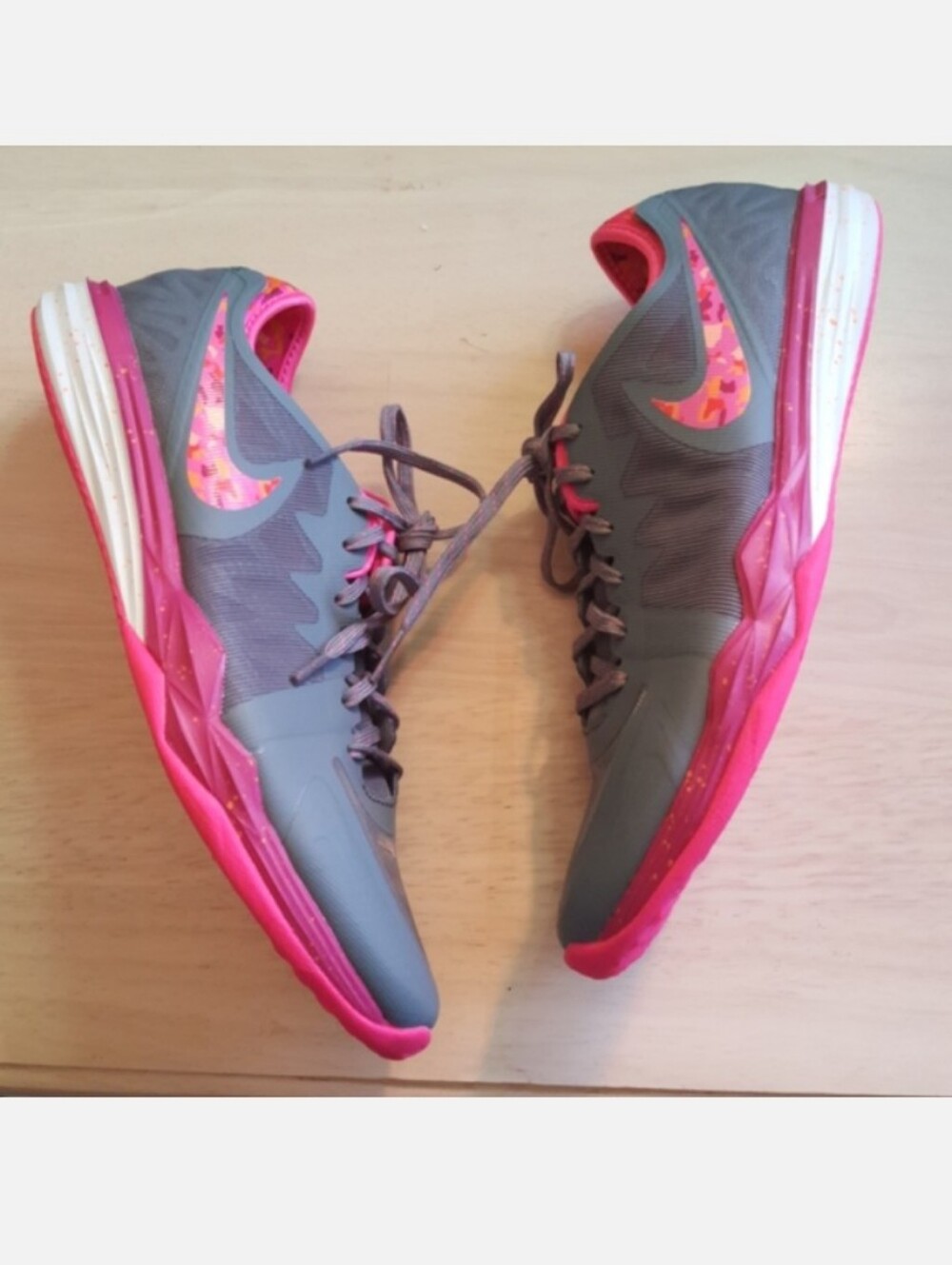 NWOT NIKE Dual Fusion TR3 Training Sneakers Shoes Sz 8.5